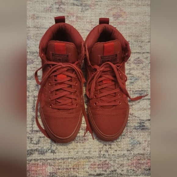 Converse Dark Red/Crimson Sneakers Size M 6.5 W 7.5 - Picture 2 of 5